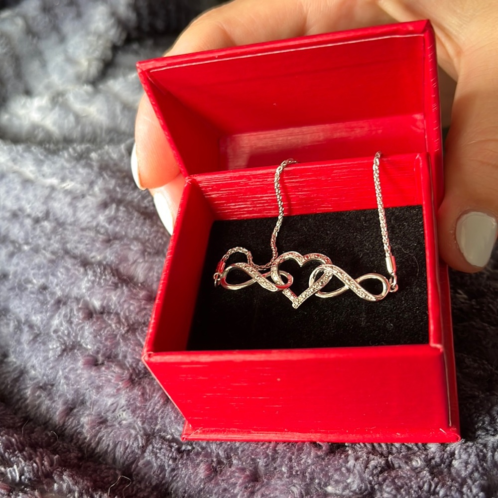 Roy Rose Bracelet